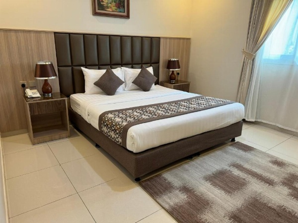 PRIMOTEL Suites As Salamah image 30
